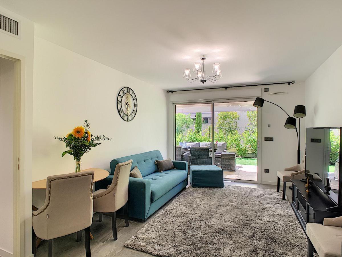 Palm Beach Apartment With A Pool In The Residence Cannes Esterno foto